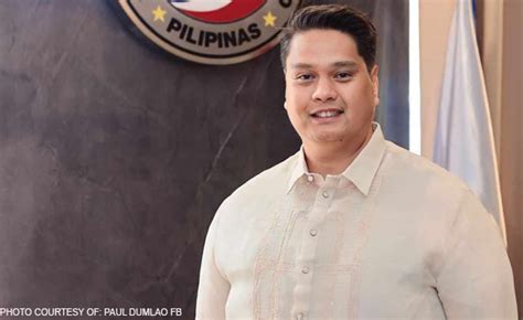 Paul Dumlao .